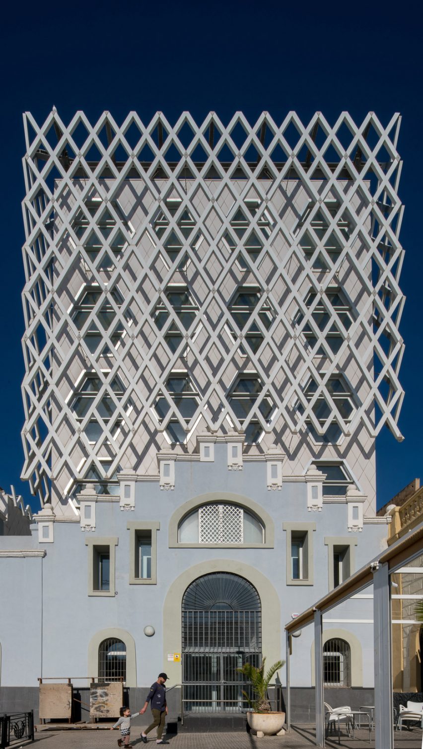Melilla Market Reconversion by Ángel Verdasco Architects