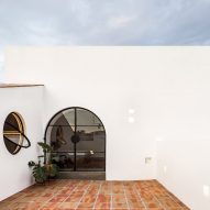 Casa A690 by Fino Lozano