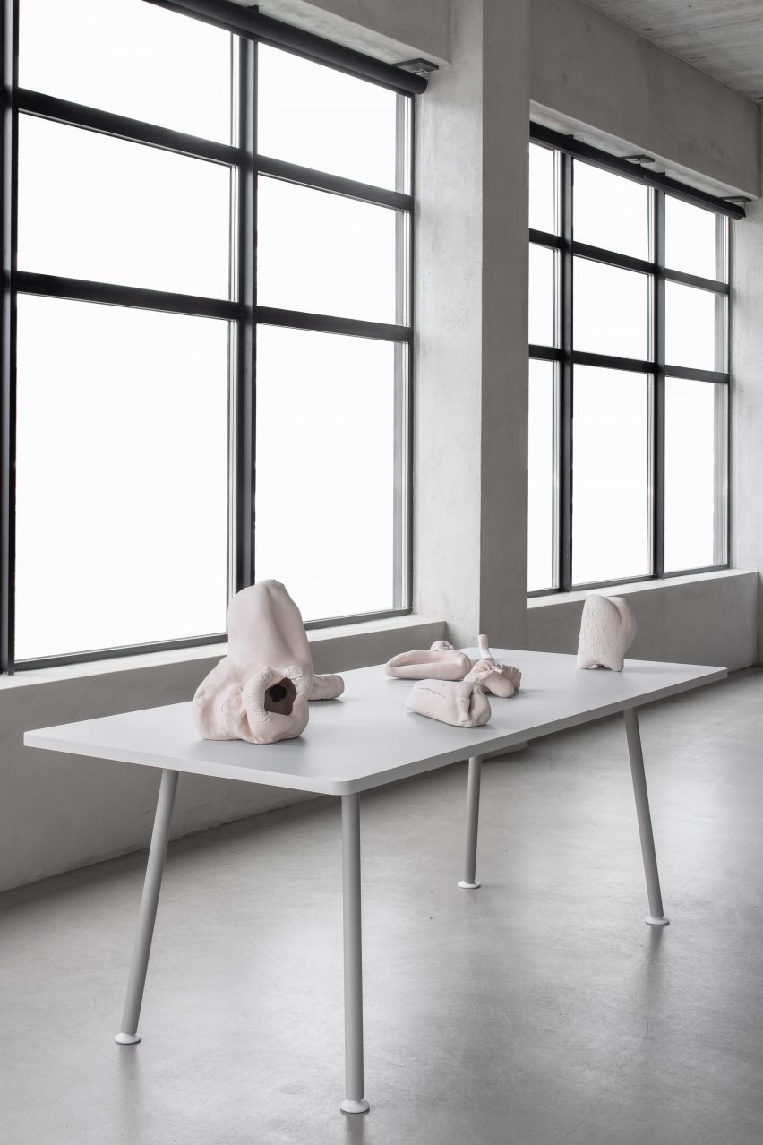 Alien Autopsy ceramics by Åsa Stenerhag