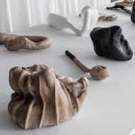 &Aring;sa Stenerhag creates peculiar ceramics for Alien Autopsy exhibition