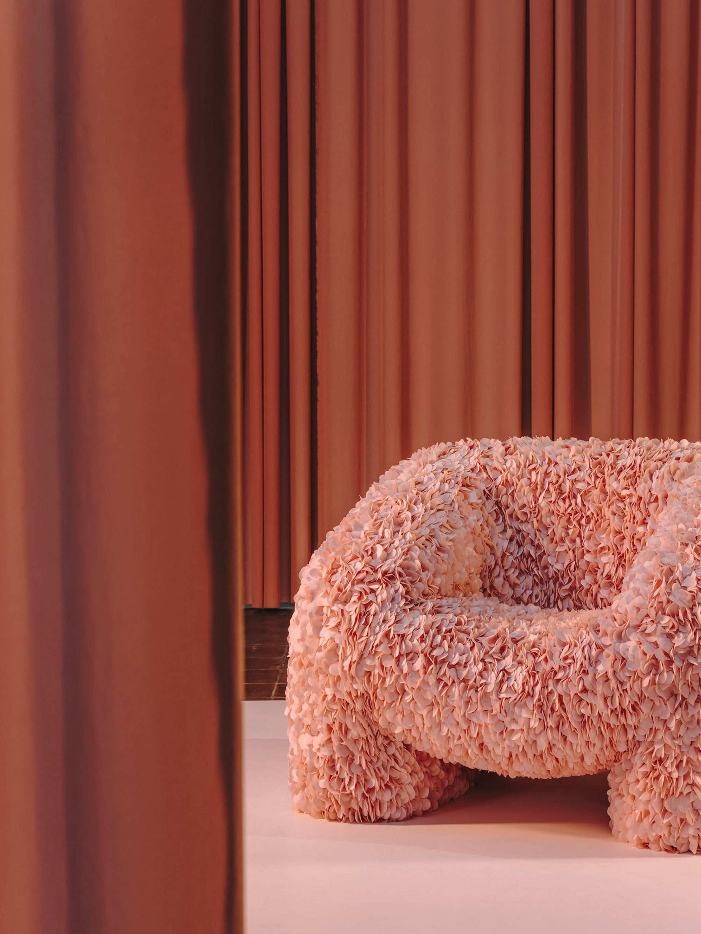 Andrés Reisinger turns Insta-famous CGI render into real chair