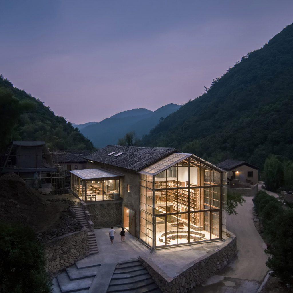 Atelier Tao C Lines Walls Of Capsule Hotel With Bamboo Bookshelves