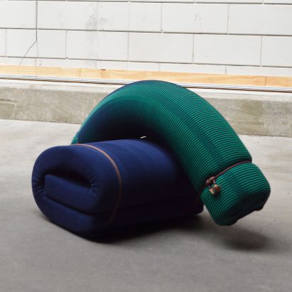 地板Skrabanja设计3D针织座椅，使用无钉或针脚
