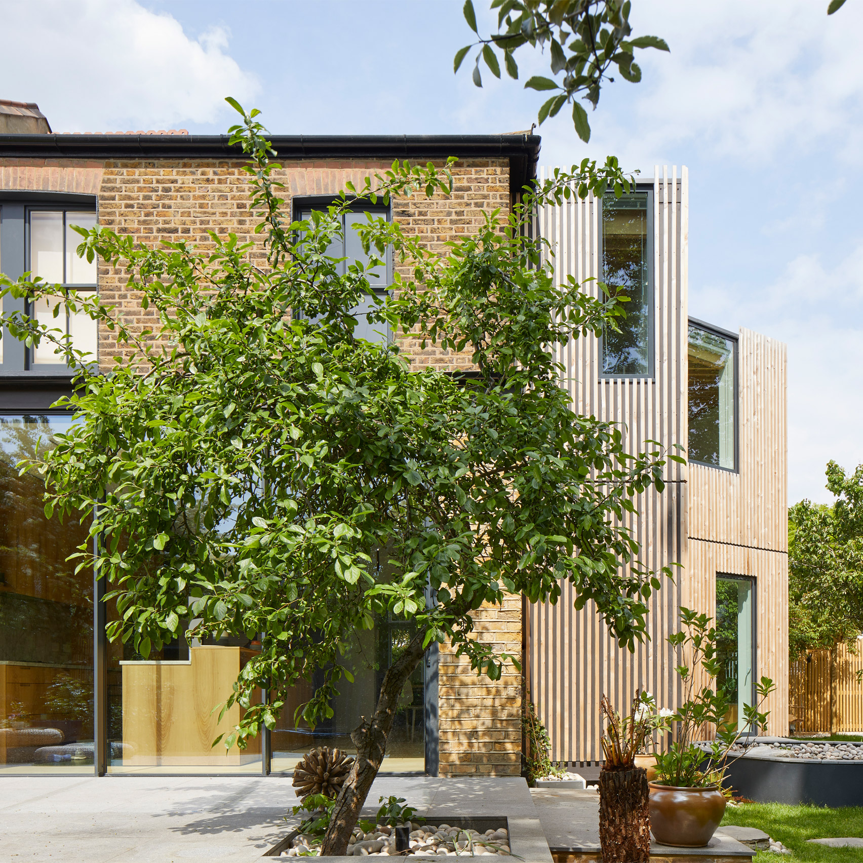 Ash House, Lewisham, by R2 Studio