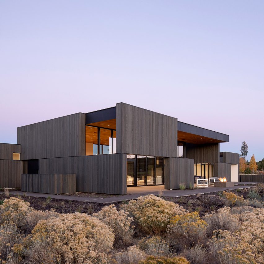 Hacker Architects builds High Desert Residence in volcanic Oregon landscape