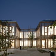 Taverny Medical Centre by MAAJ Architectes