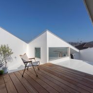 House in Takatsuki by Tato Architects roof terrace