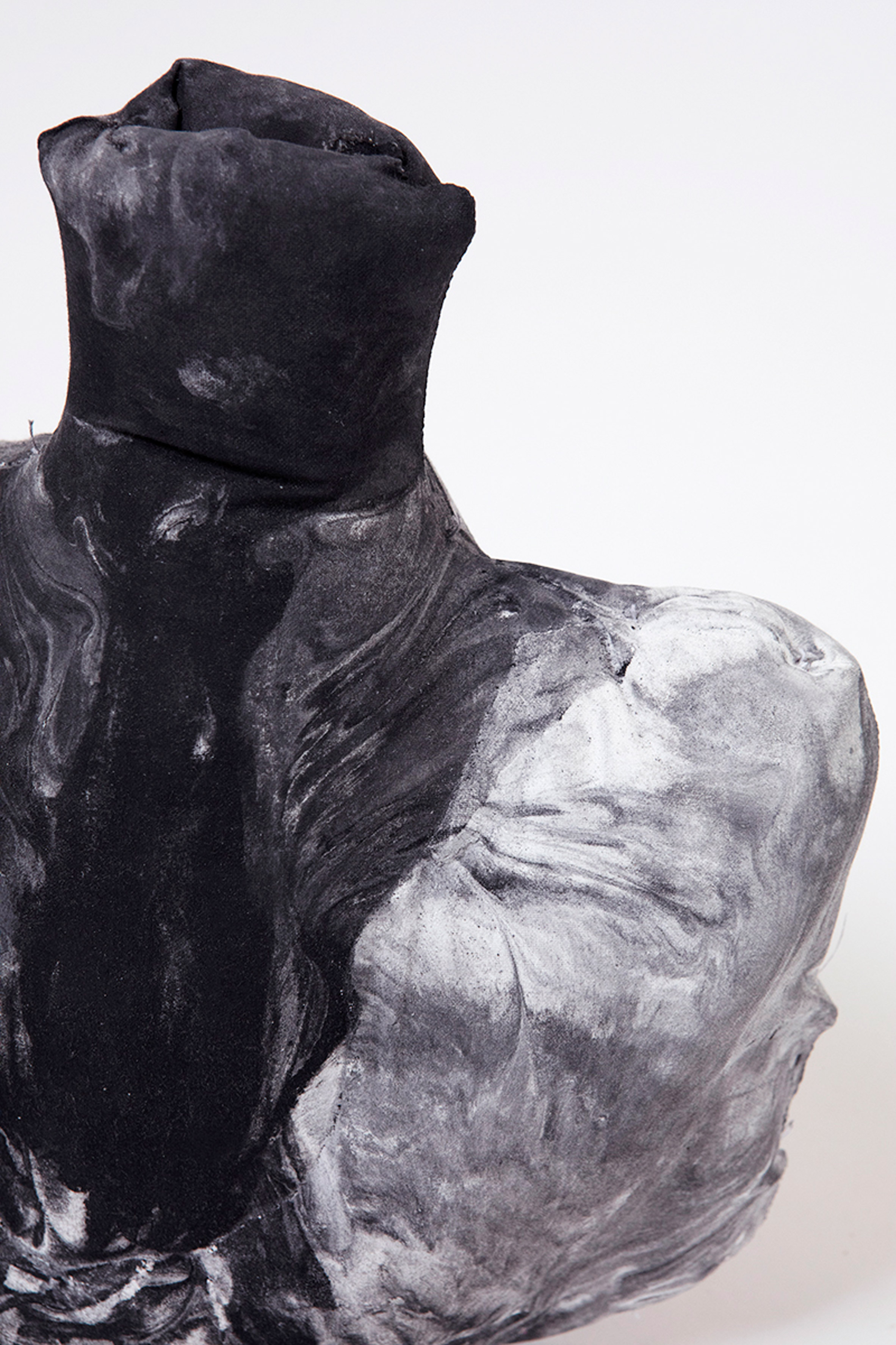 Julia Olanders makes "toxic" vases from insulation foam and concrete
