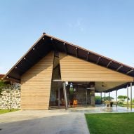Walker Warner Architects takes cues from traditional Hawaiian shelters for Makani' Eka house
