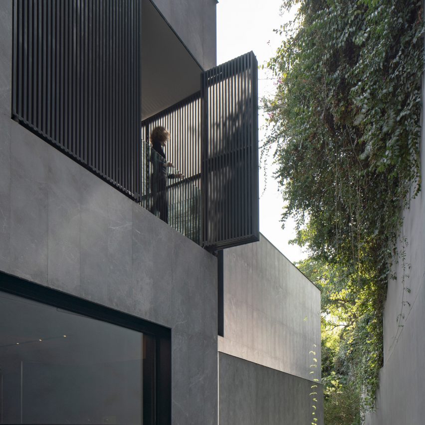 AdH House by Francesc Rife Studio