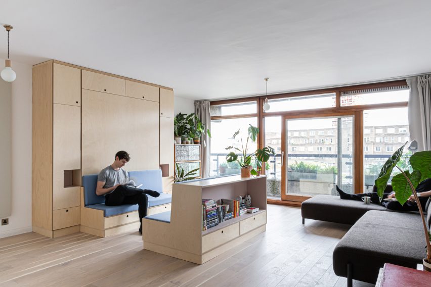 Barbican Dancer's Studio by Intervention Architecture seating