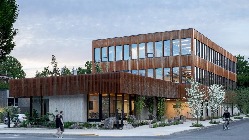 Oregon Conservation Center by Lever Architecture