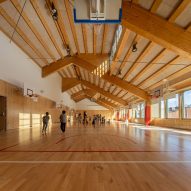 Redbridge School by ARX Portugal