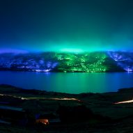Kari Kola illuminates Irish mountainside with 1,000 lights
