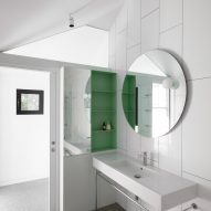 South Yarra House by AM Architecture bathroom