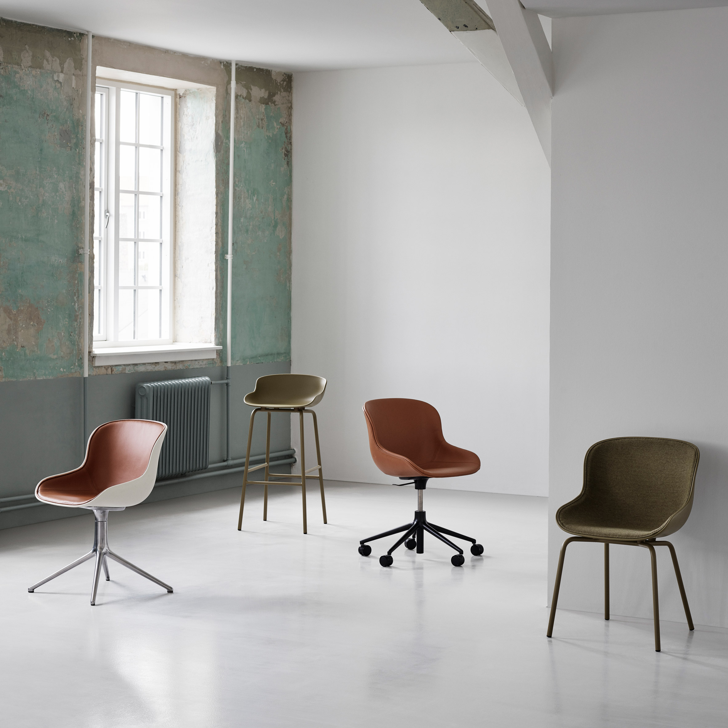 Home office furniture essentials: Hyg Chair Swivel by Simon Legald for Norman Copenhagen