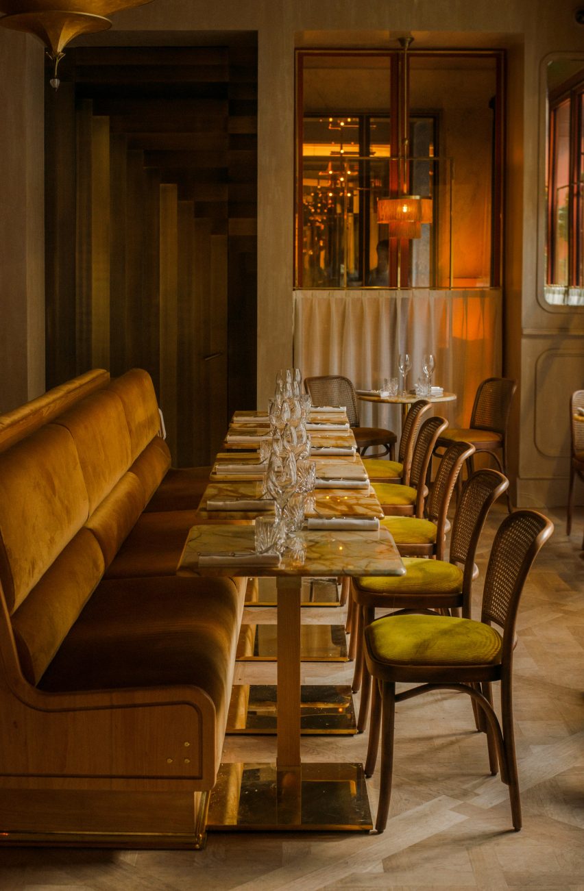Nolinski restaurant in Paris, designed by John Whelan