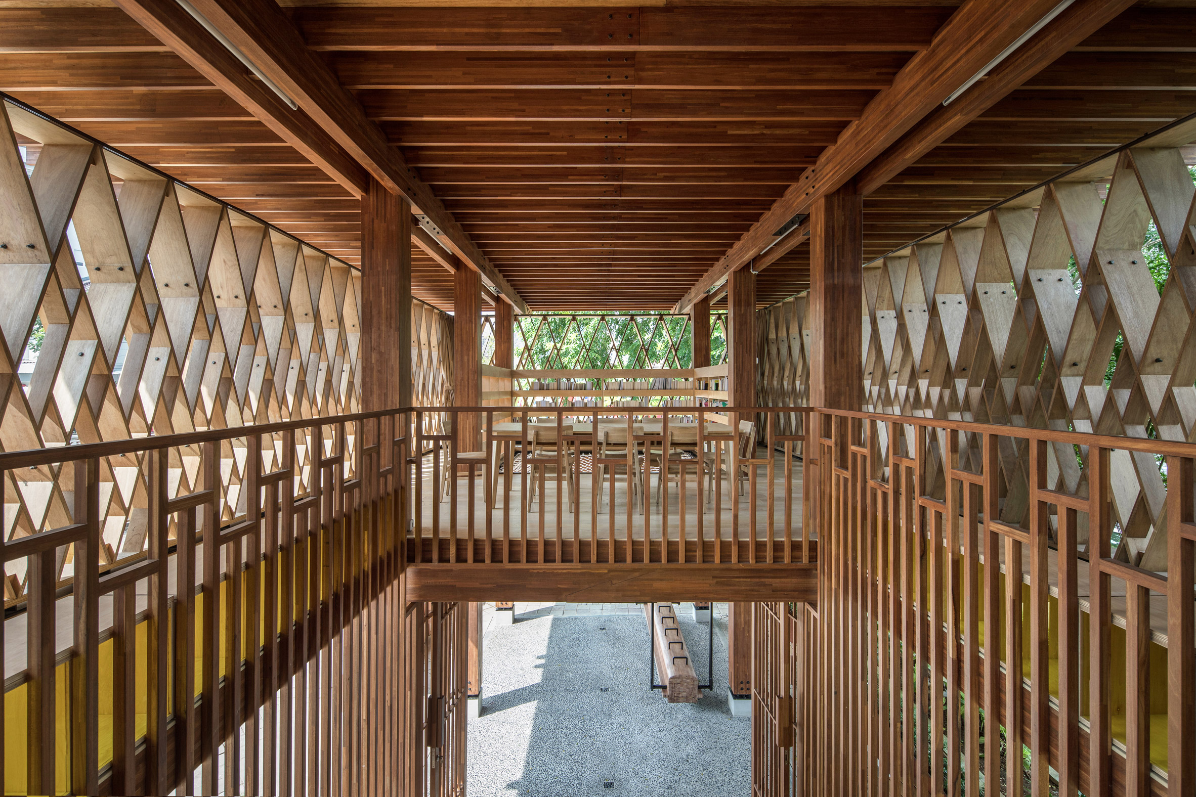 Microlibrary Warak Kayu by Shau wooden structure