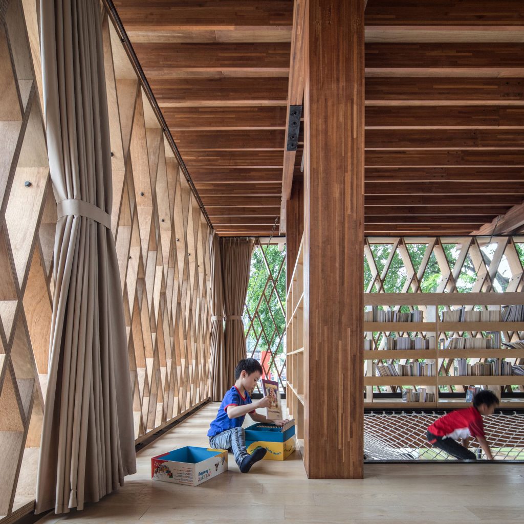 Microlibrary Warak Kayu Features A Hammock-style Floor And A Swing ...