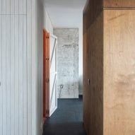 Spinmolenplein apartment by Jürgen Vandewalle