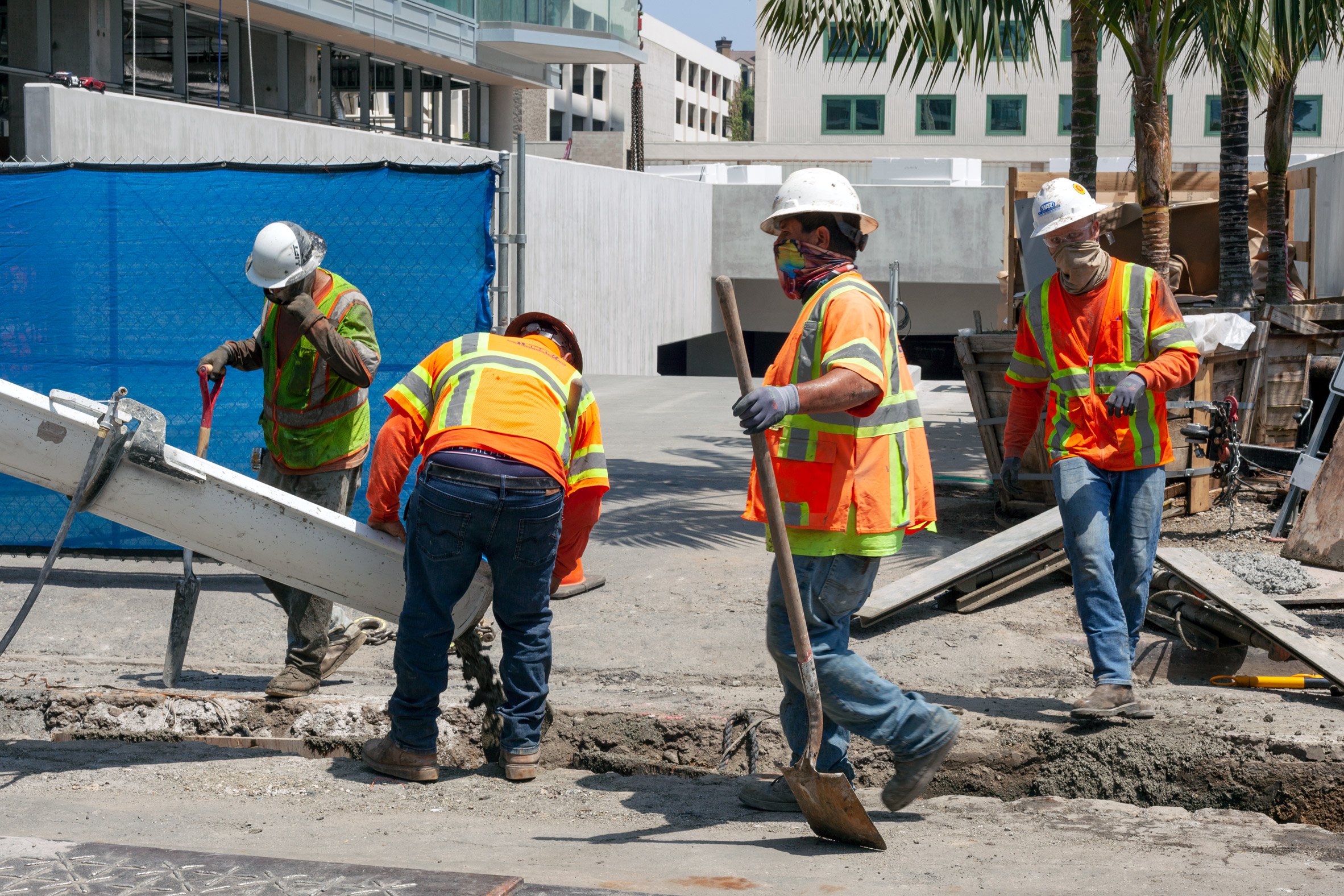 Photography reveals demolition of LACMA buildings during coronavirus pandemic