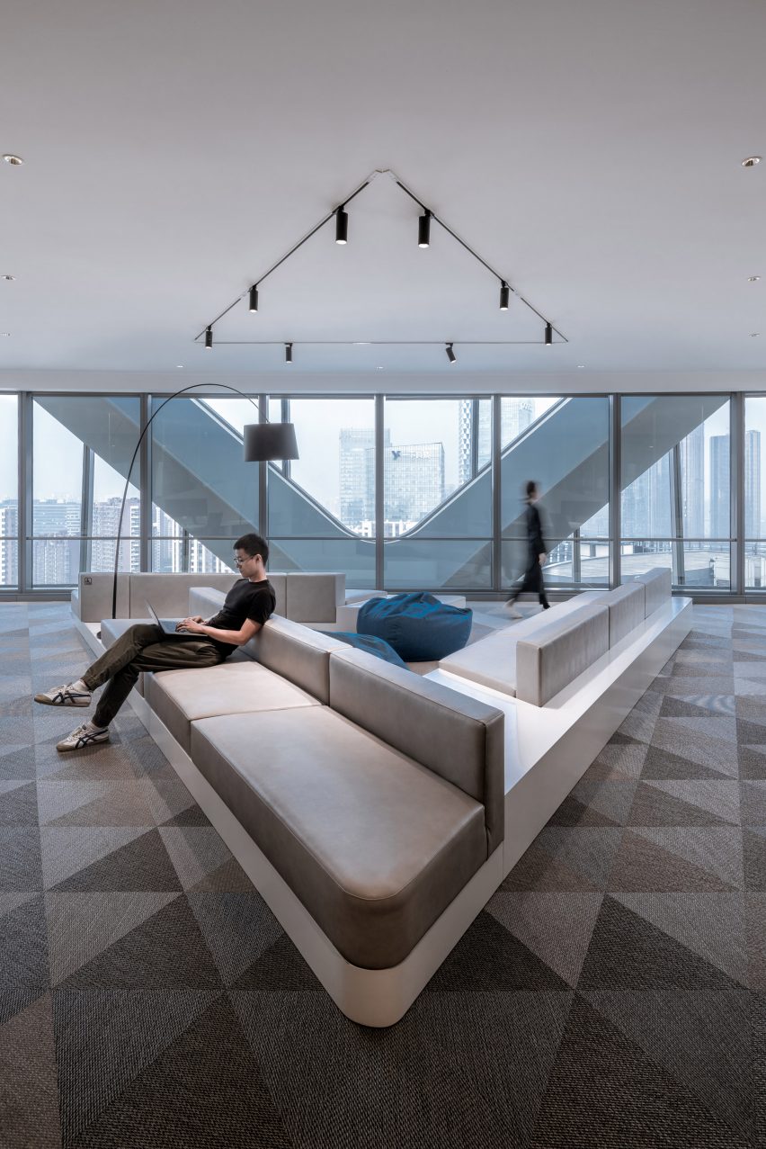 Raydata office headquarters by Precht