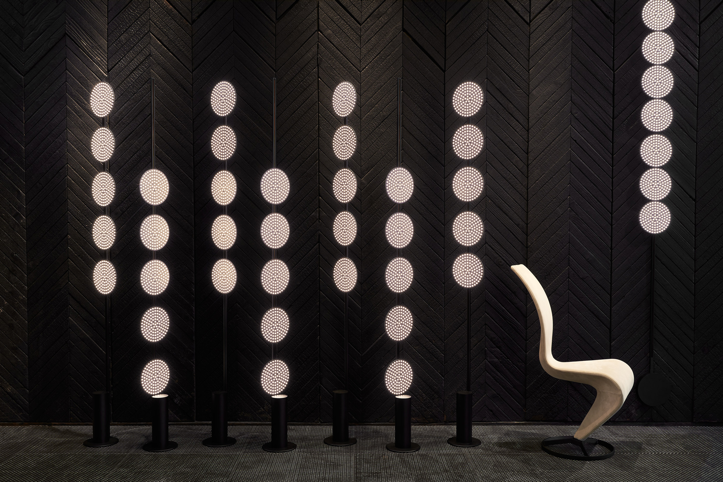 Tom Dixon has collaborated with Austrian lighting brand Prolicht to design Code, an LED track lighting collection