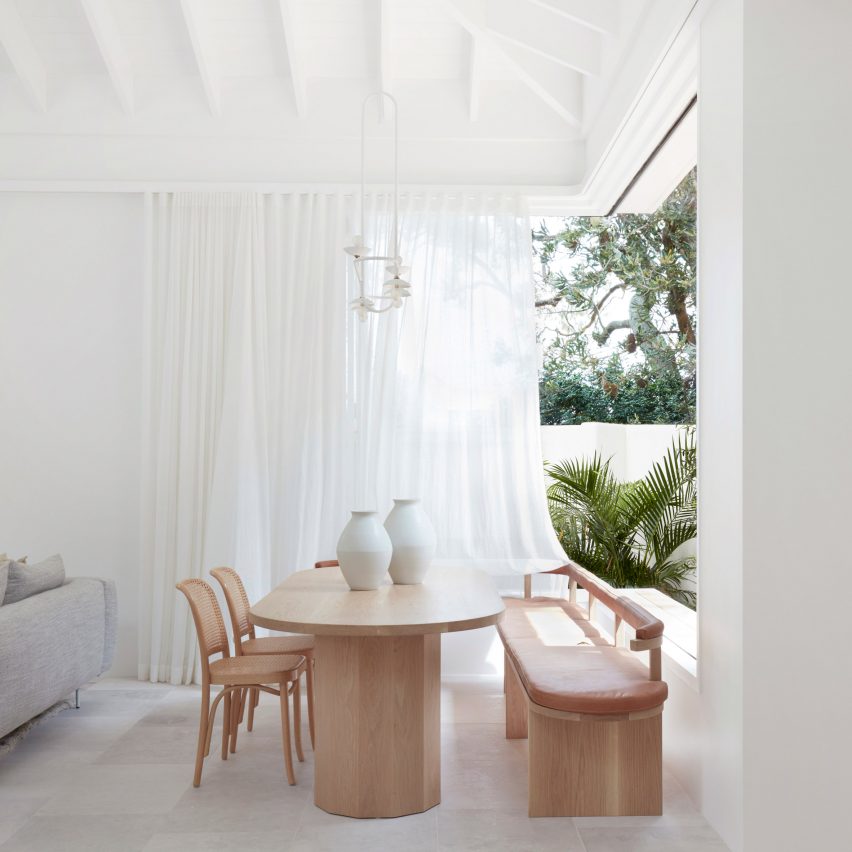 Woorak House in Palm Beach, Sydney designed by CM Studio