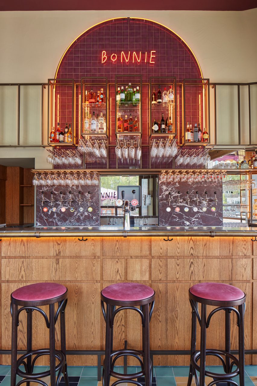 Bonnie restaurant in Amsterdam designed by Studio Modijefsky