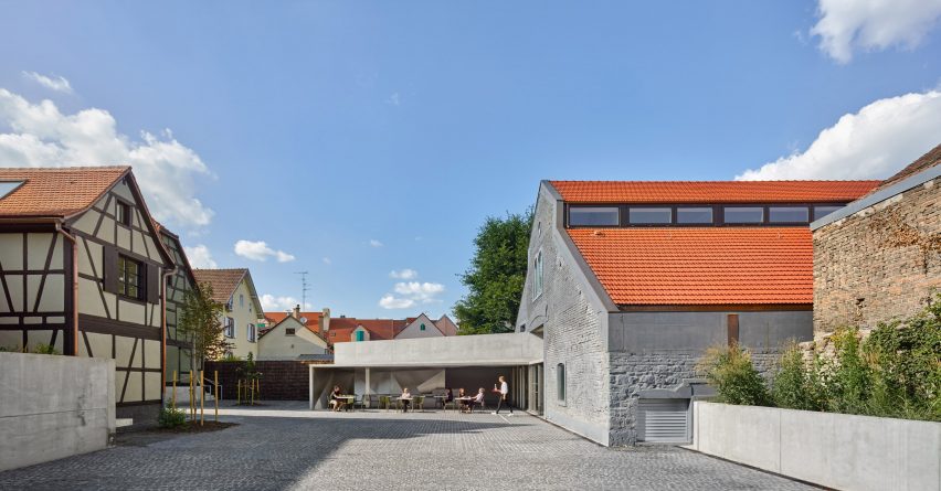 Covered market in Schiltigheim by Dominique Coulon & Associés
