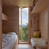 Skigard Hytte in Norway, by Mork-Ulnes Architects