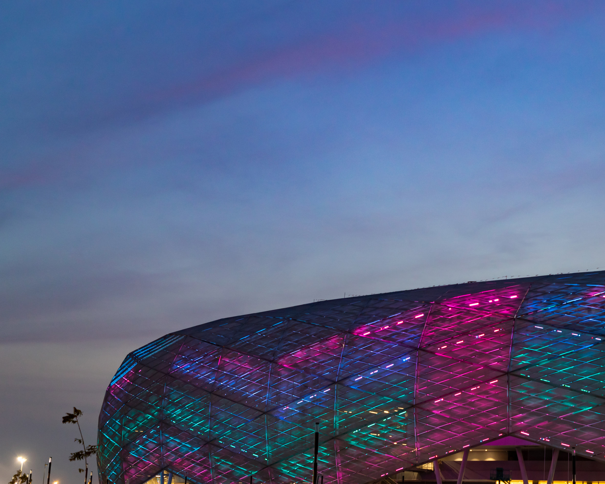 Education City Stadium for Qatar 2022 World Cup by Fenwick-Iribarren Architects