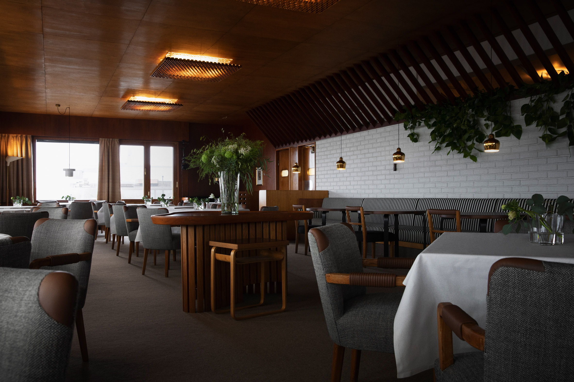 Restaurant Savoy renovation by Studio Ilse and Artek