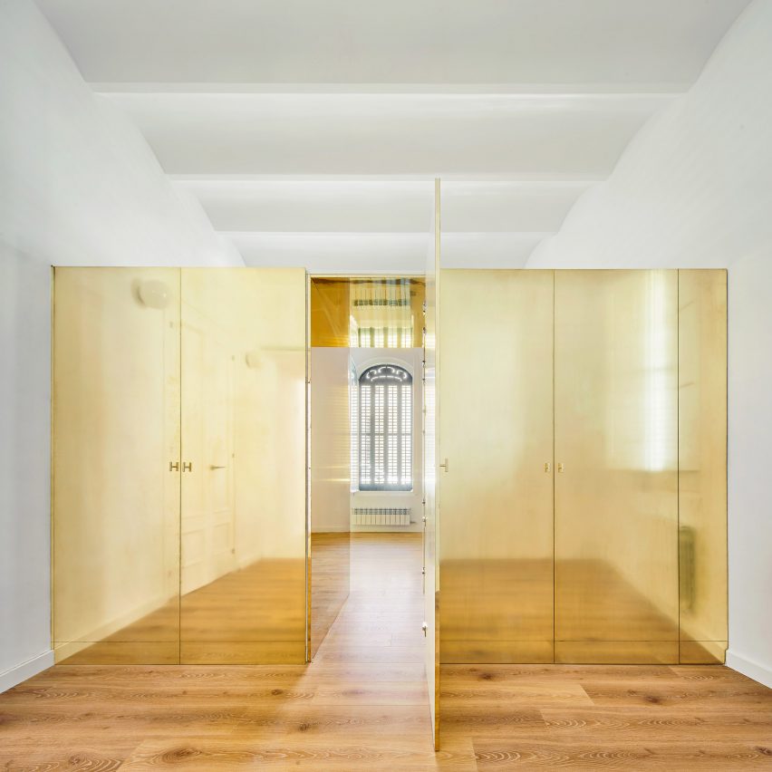 The Magic Box Apartment Raúl Sánchez Architects