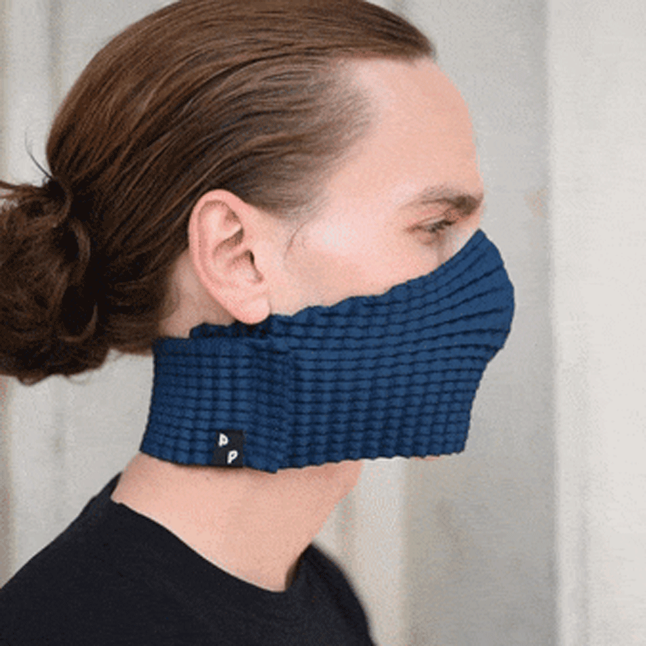 Petit Pli makes expandable and reusable face mask from recycled plastic bottles