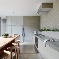 Ruxton Rise Residence in Melbourne designed by Studio Four