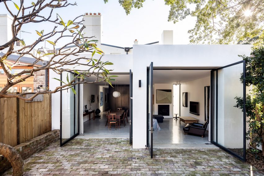 Atelier Dau's Chimney House in Sydney, Australia