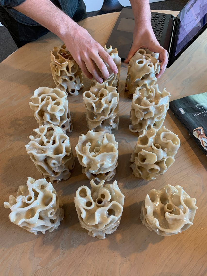 Coral Carbonate 3D-printed units by Objects and Ideograms