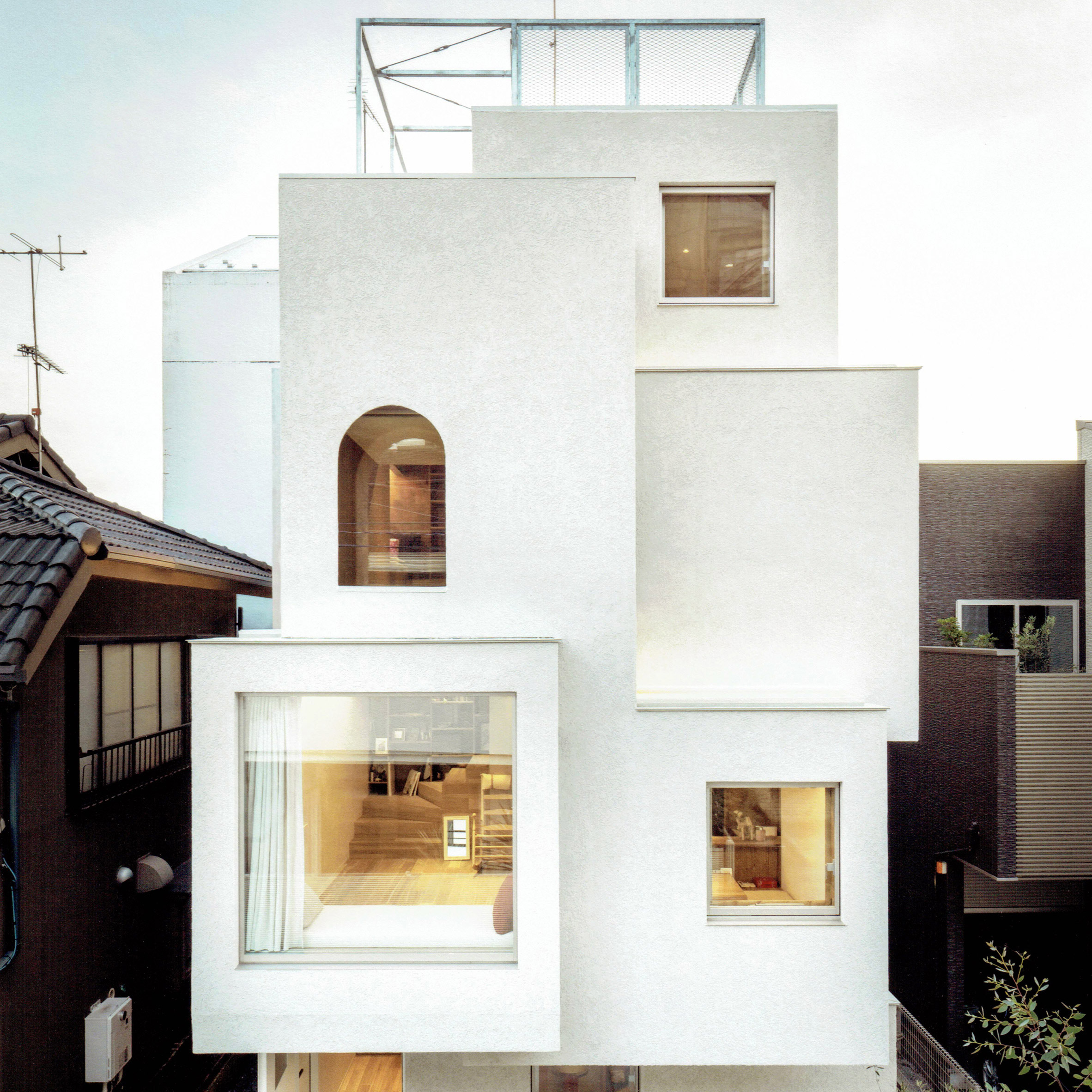 House in the City by Ryosuke Fujii
