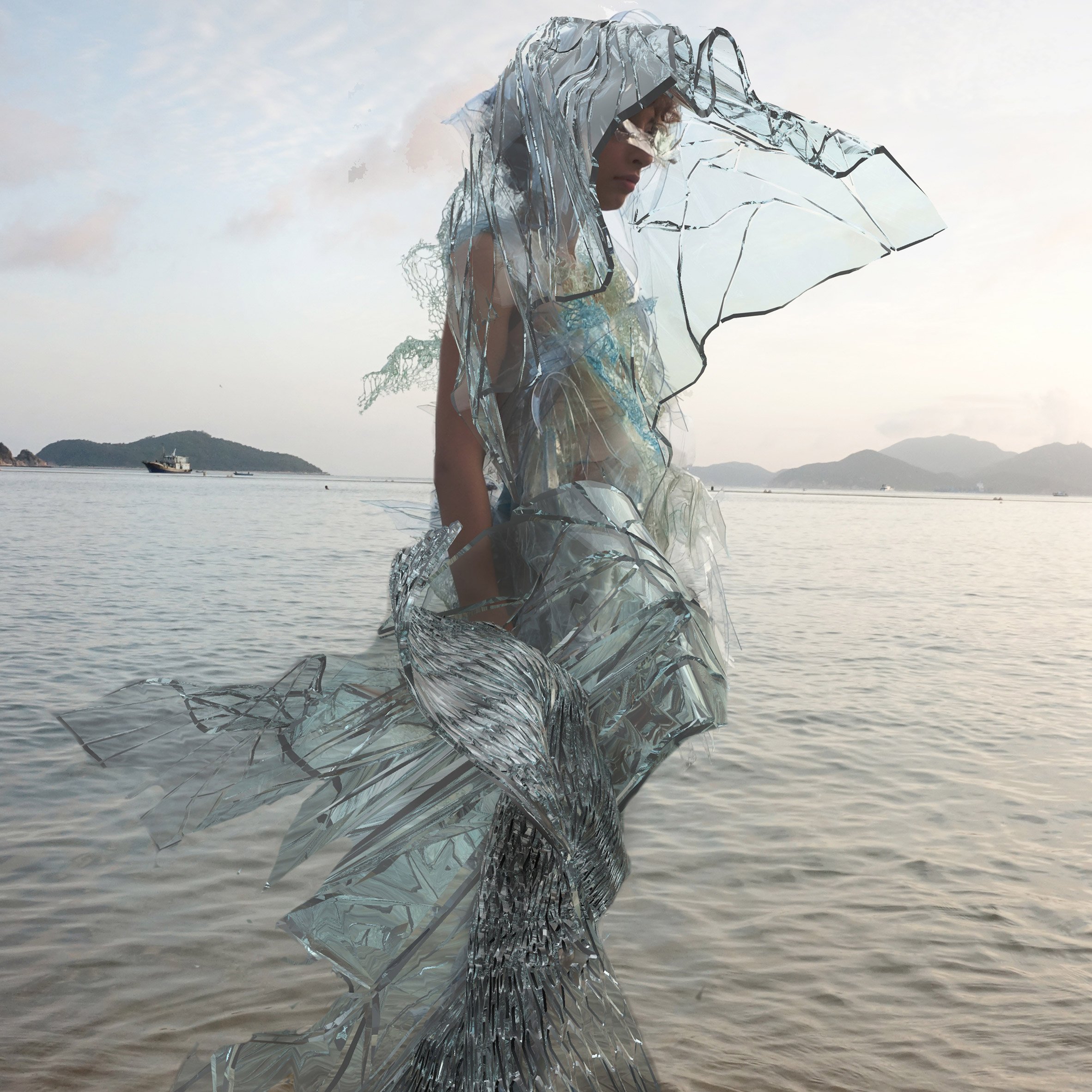 Scarlett Yang creates dress from biomaterials that can decompose