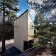 Ortraum Architects builds timber music studio beside house in Helsinki