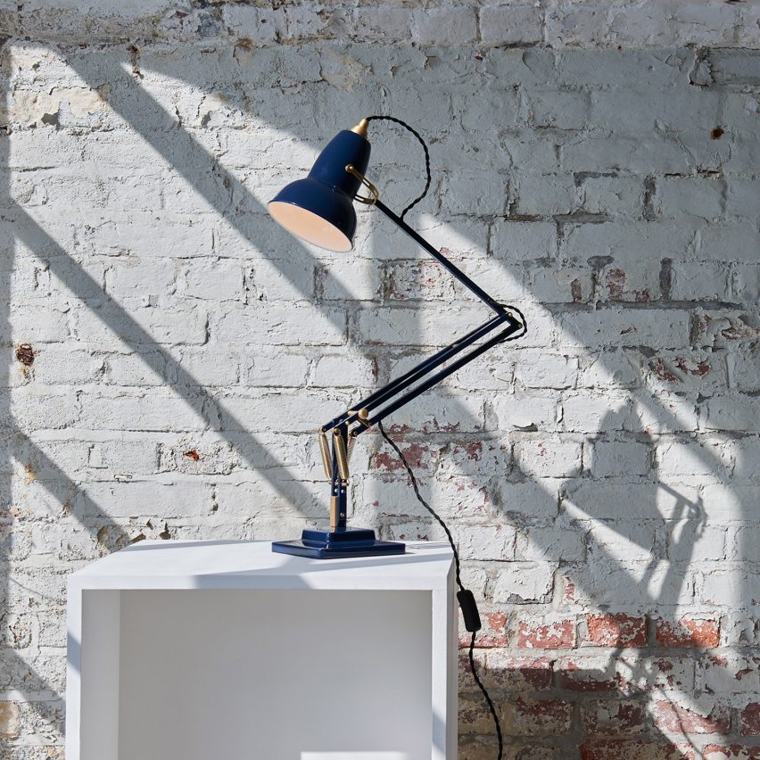 Anglepoise showcases lamps with lifetime guarantee