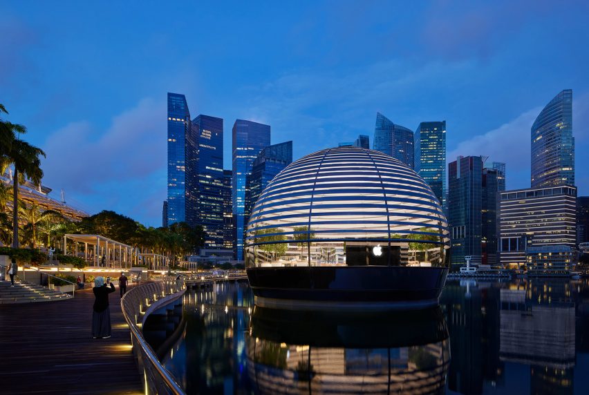 Apple Marina Bay Sands store in Singapore by Foster + Partners is within a glass sphere
