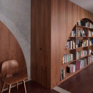 North Perth House by Nic Brunsdon features arched concrete panels