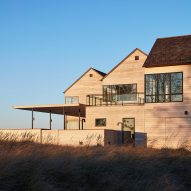 St Joseph Beach Residence by Wheeler Kearns Architects