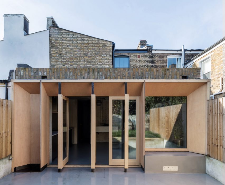 Timber facade of Untiled House extension by Szczepaniak Astridge in London