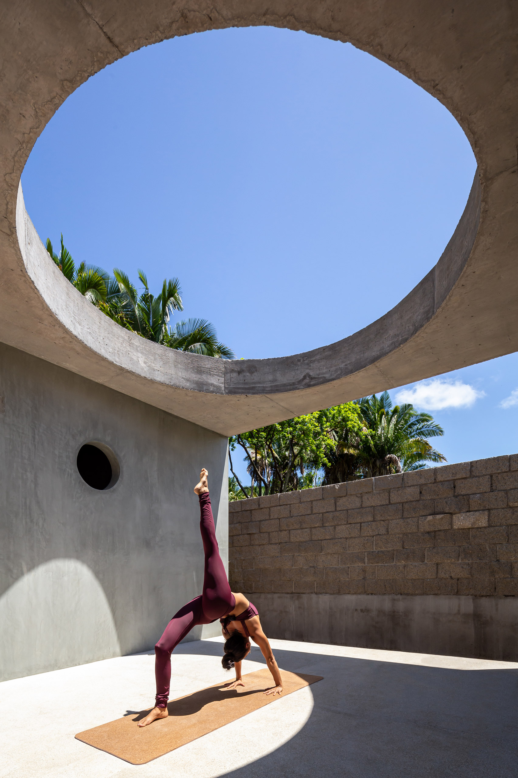 Yoga in Litibu by Palma