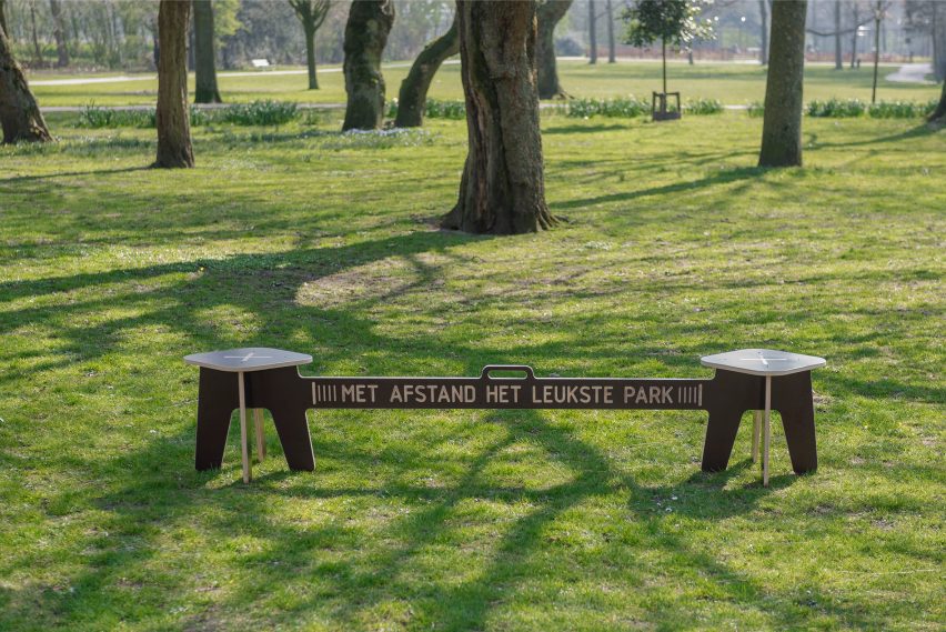 Corona Crisis Kruk, a social distancing bench by Object Studio, in a park in Amsterdam