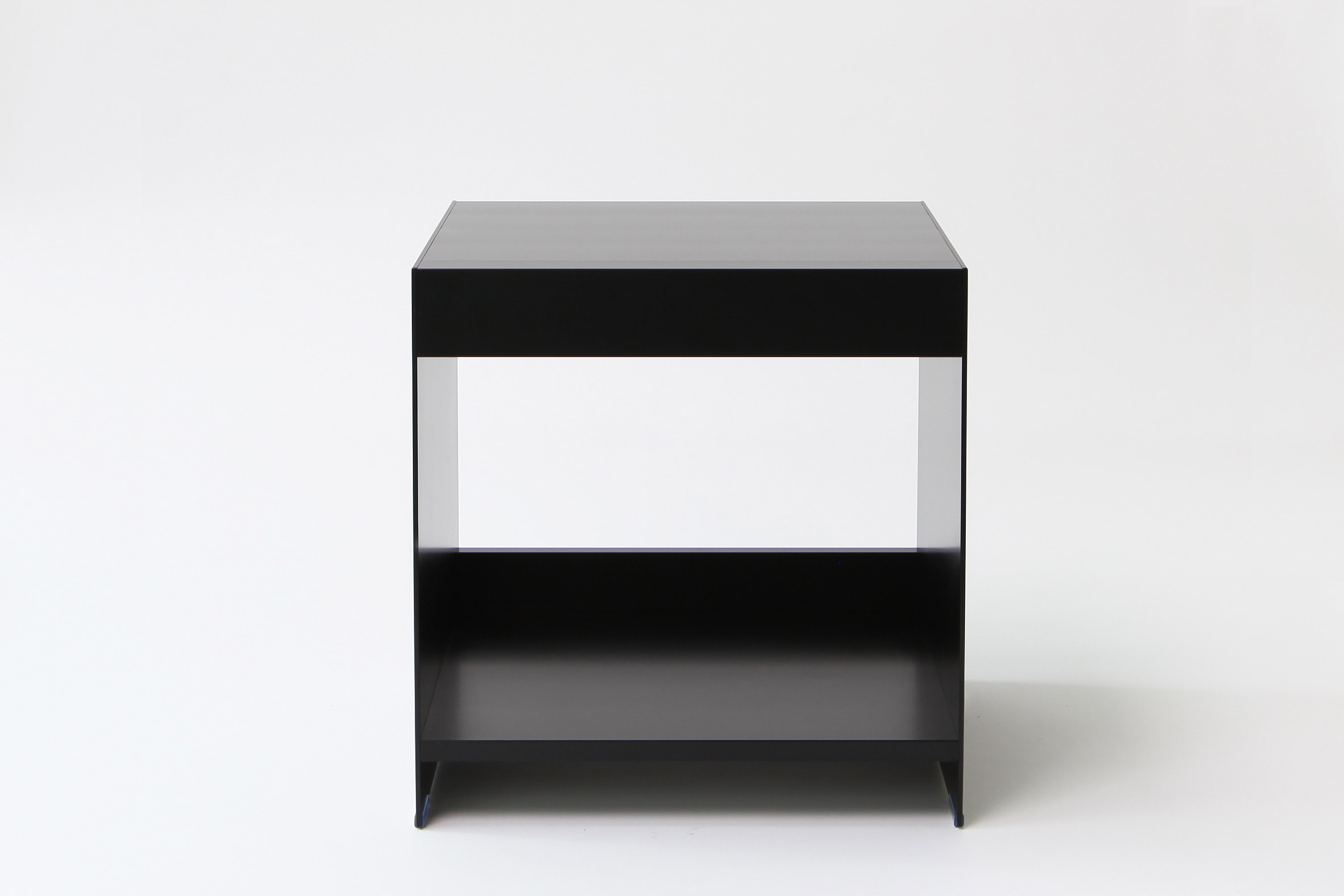 Small side table from ON&ON's freestanding shelving system