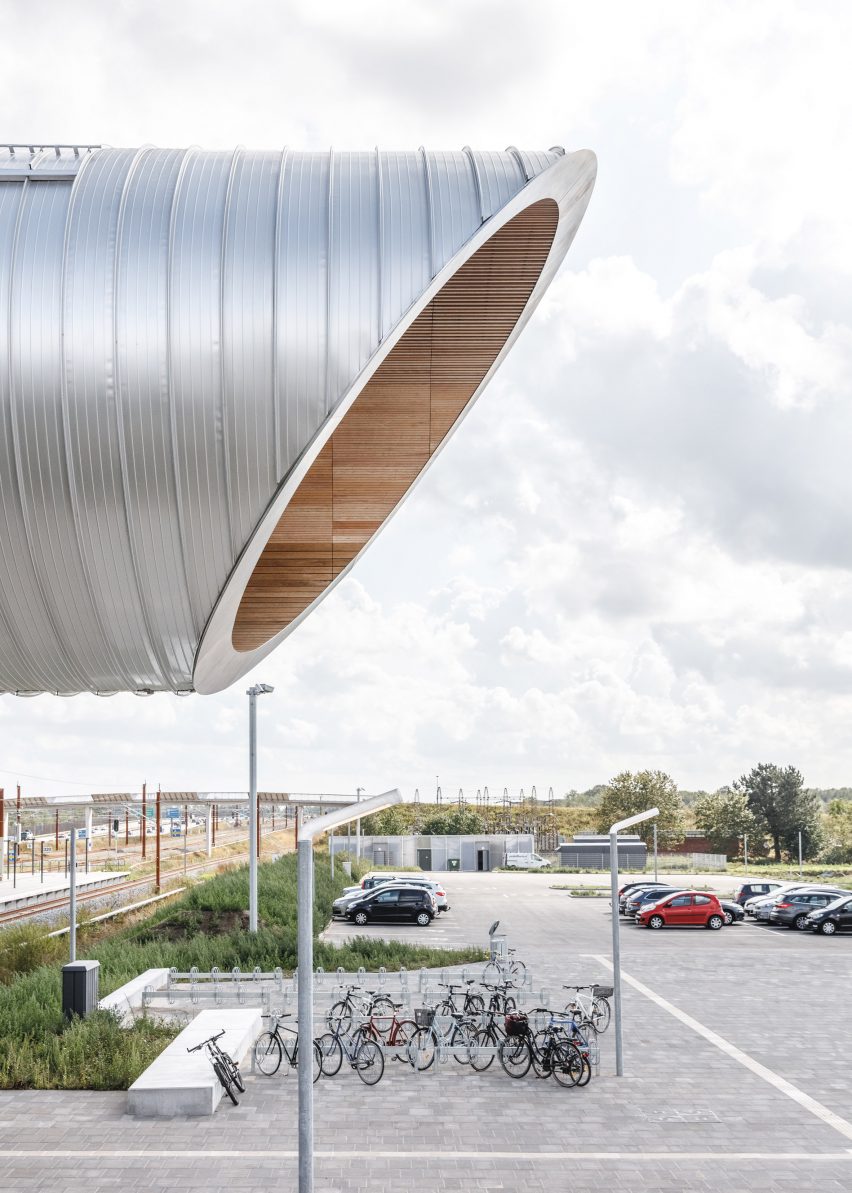 Aluminium and oakwood at Køge Nord Station by Cobe and Dissing+Weitling